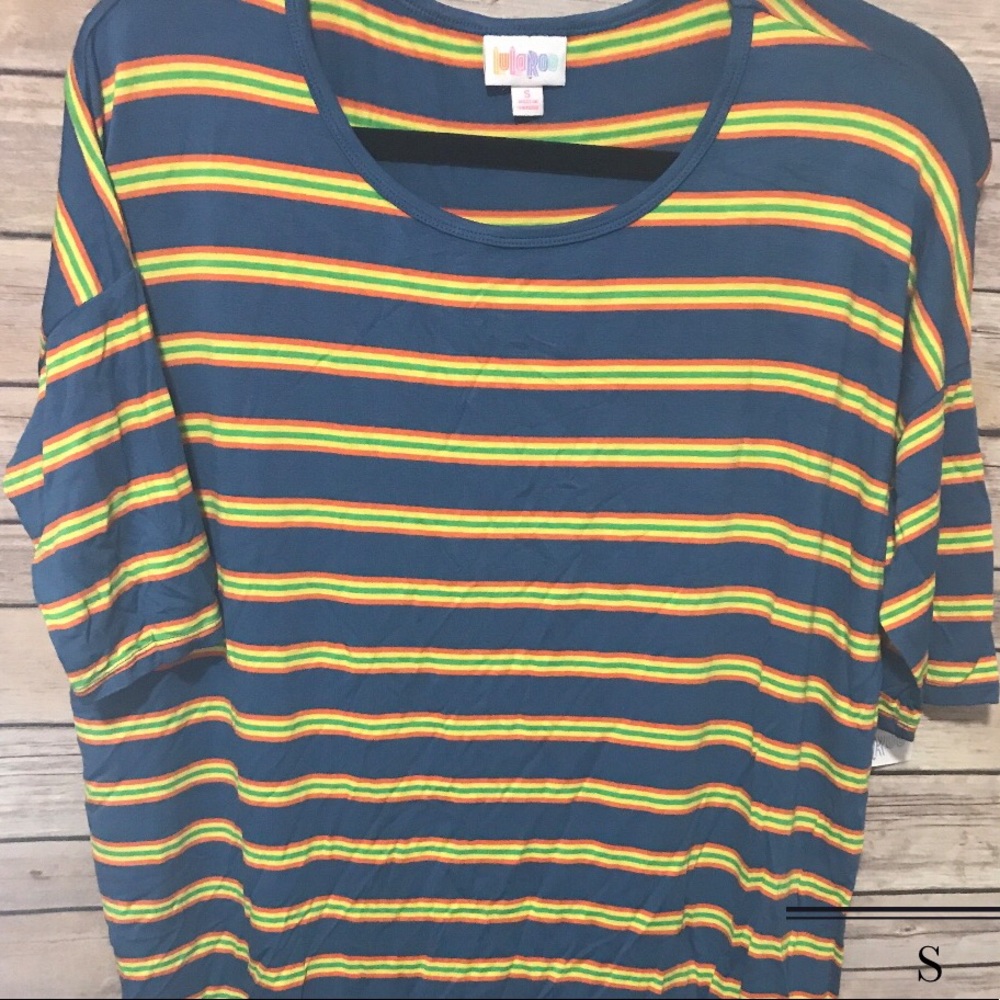 LuLaRoe Irma Tunic